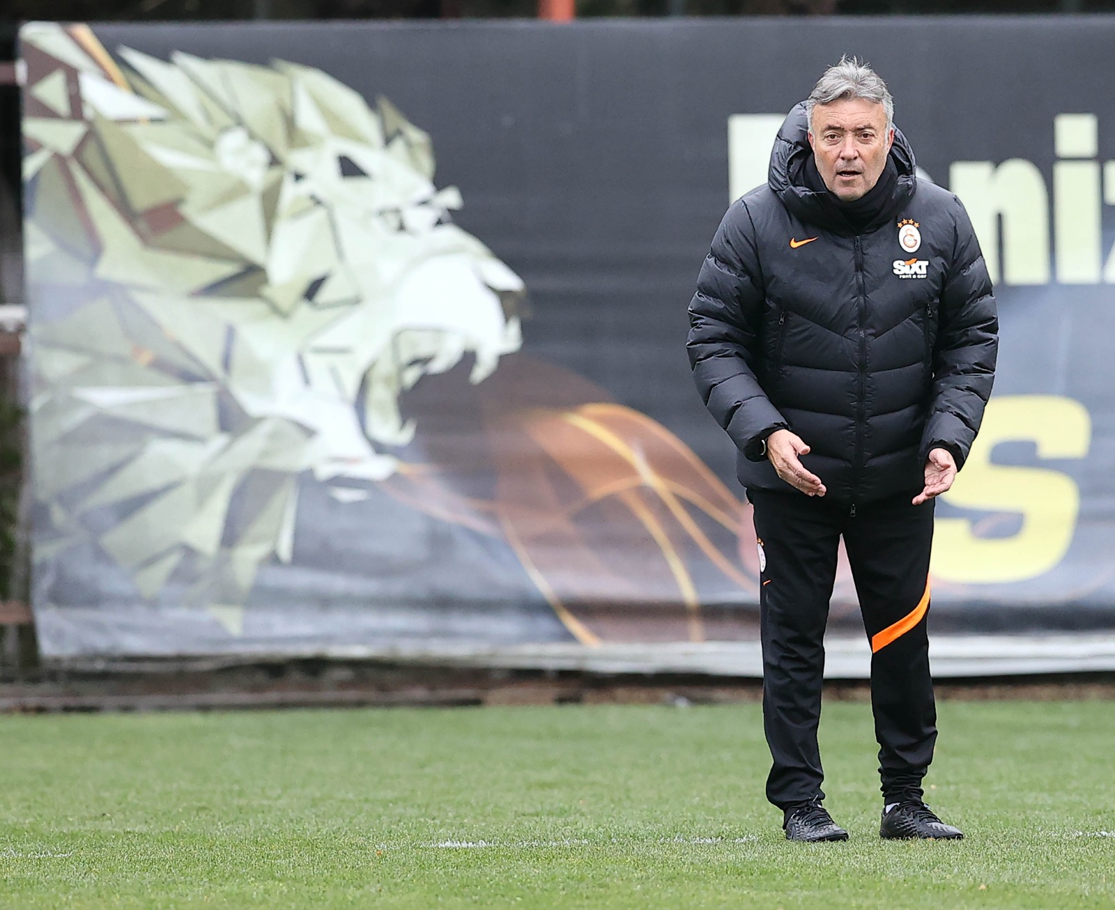 Galatasaray’da Arda Turan’ın son durumu nasıl? Barcelona maçı öncesi açıklama geldi