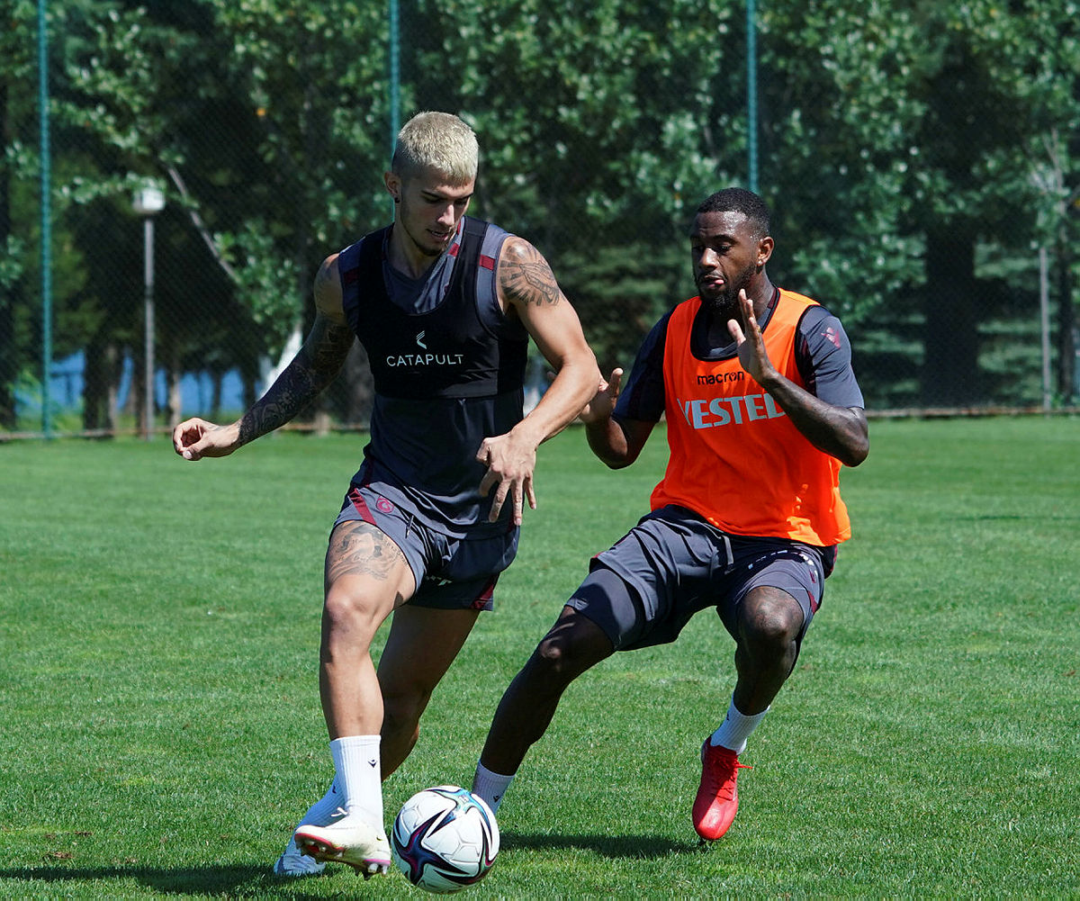 TRANSFER HABERİ: Trabzonspor’da Stefano Denswil kararı!