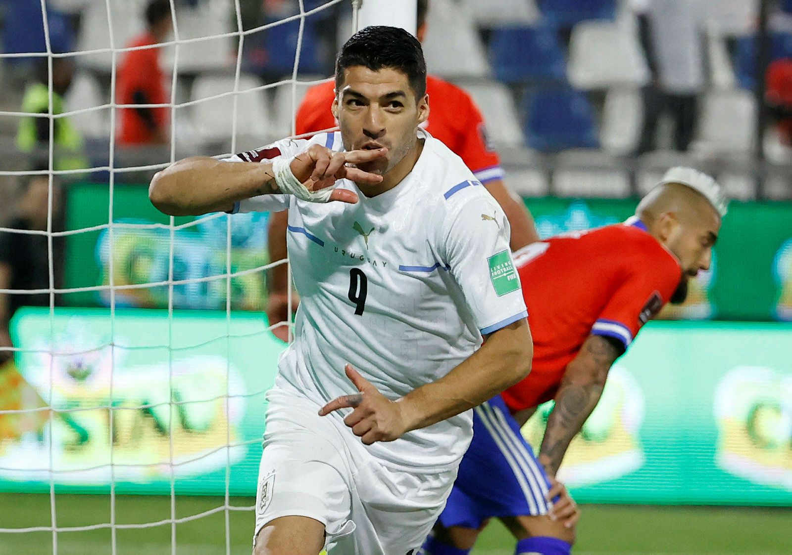 TRANSFER HABERİ: Beşiktaş’tan Luis Suarez bombası! İlk temas gerçekleşti