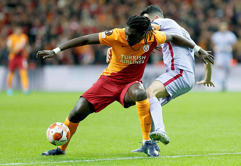 Galatasaray’da Bafetimbi Gomis korkusu! Opsiyon maddesi...