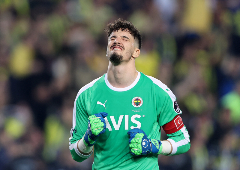 FENERBAHÇE HABERLERİ - Kanarya 7+4’e hazır! İşte yeni sezondaki Türk futbolcular...