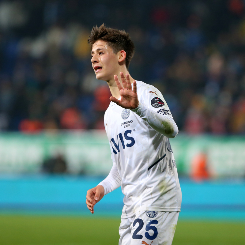 FENERBAHÇE HABERLERİ - Kanarya 7+4’e hazır! İşte yeni sezondaki Türk futbolcular...