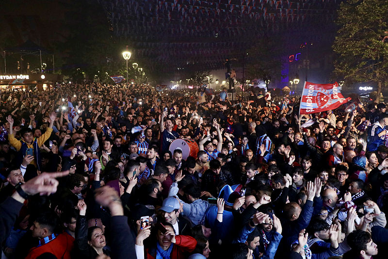 TRABZONSPOR HABERİ - Trabzon’da dev coşku! Tomorrowland’i andırdı