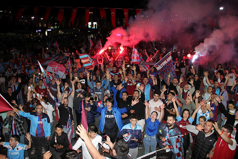 TRABZONSPOR HABERİ - Trabzon’da dev coşku! Tomorrowland’i andırdı