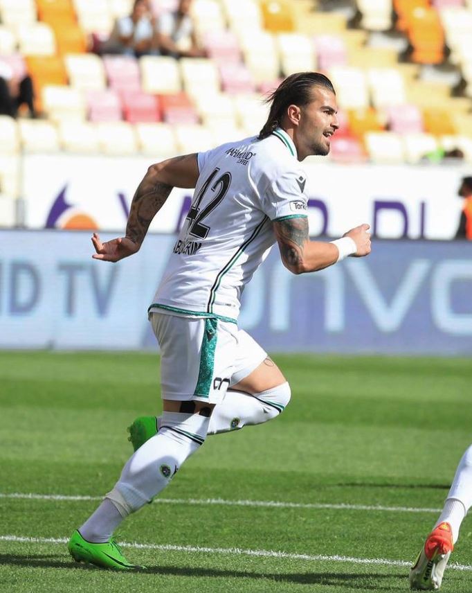 BEŞİKTAŞ TRANSFER HABERLERİ - Kartal teklifi yükseltti! İşte Abdülkerim Bardakcı için yeni rakam...