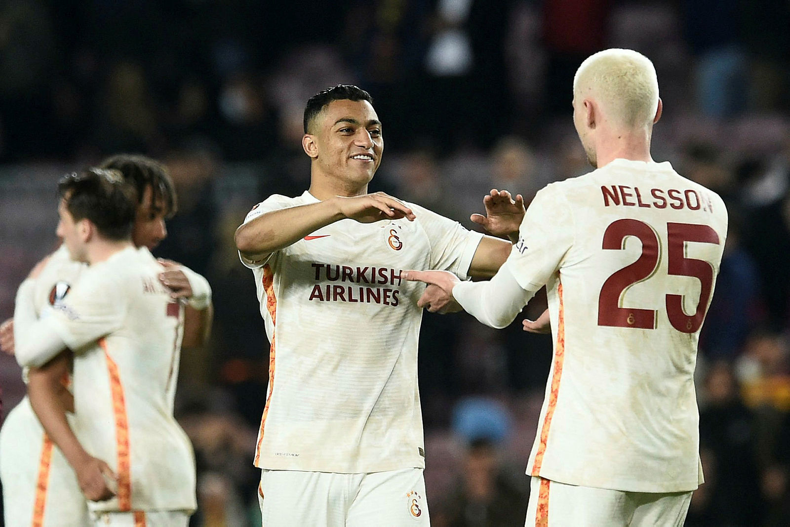 GALATASARAY HABERİ: Sevilla’dan sonra Aston Villa da Victor Nelsson için devrede!