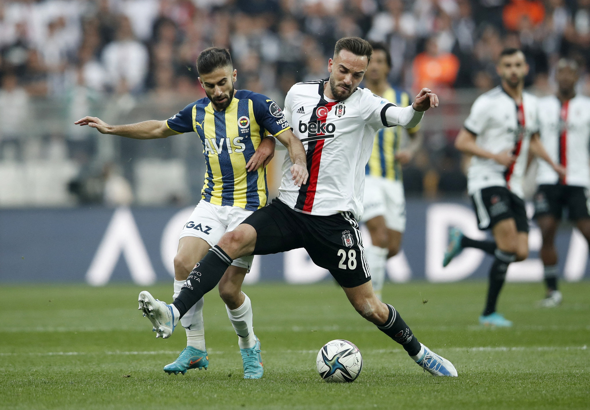 TRANSFER HABERLERİ | Beşiktaş ve Fenerbahçe Alexander Sörloth için pusuda!