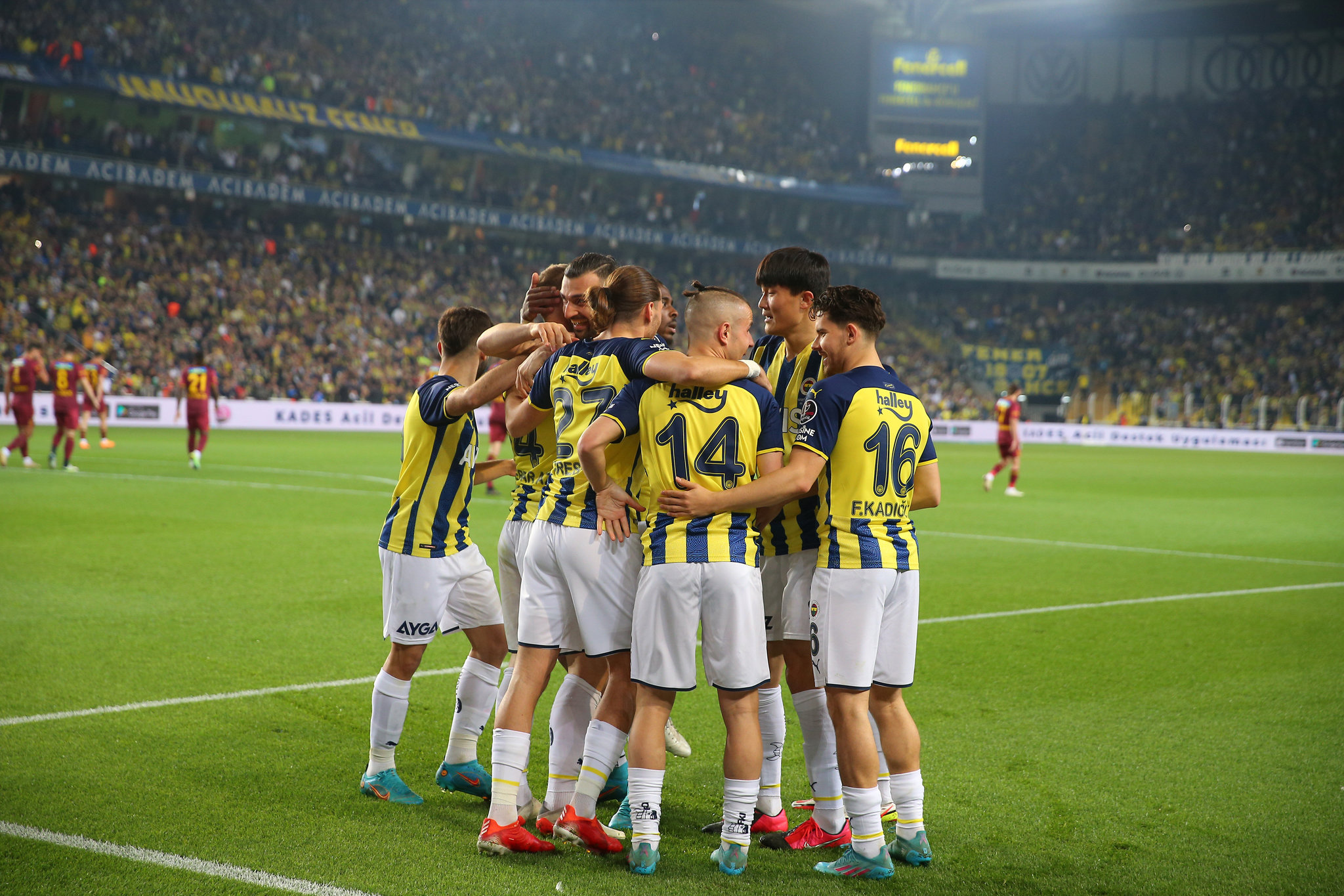 TRANSFER HABERLERİ | Fenerbahçe’den Christian Pavon hamlesi!