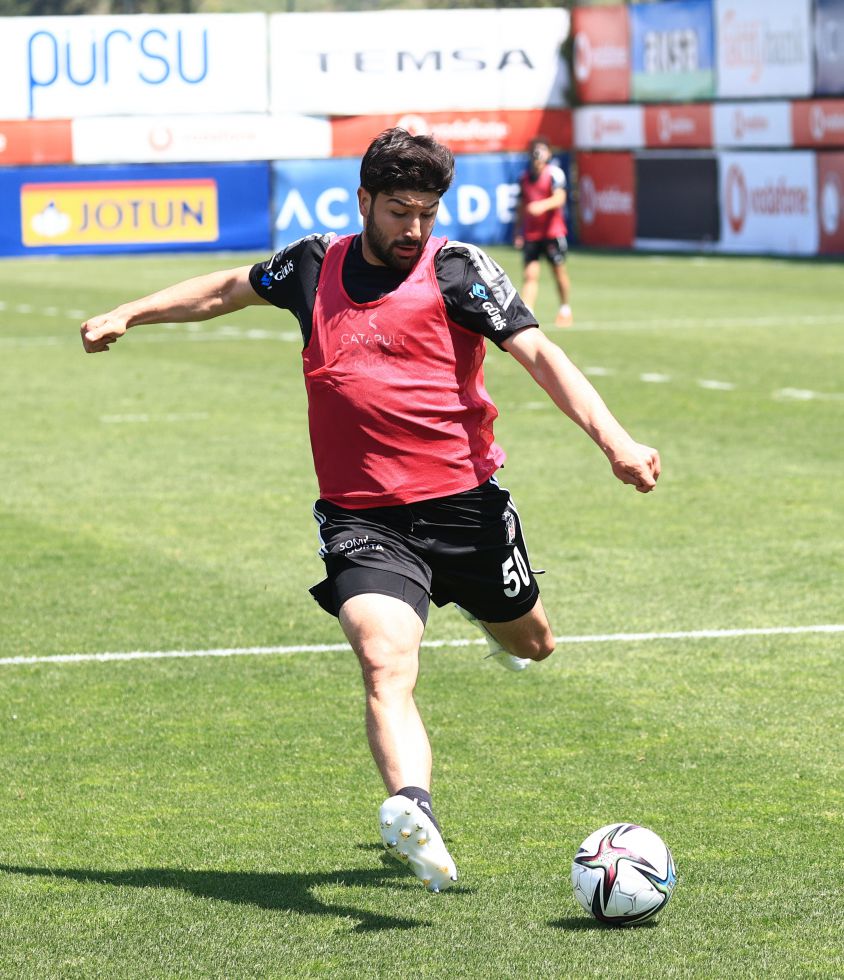 BEŞİKTAŞ TRANSFER HABERLERİ - Kartal’a o isimden müjde! Takımla çalıştı