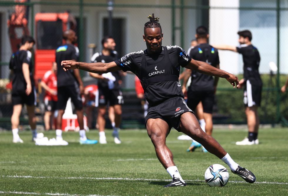 BEŞİKTAŞ TRANSFER HABERLERİ - Kartal’a o isimden müjde! Takımla çalıştı