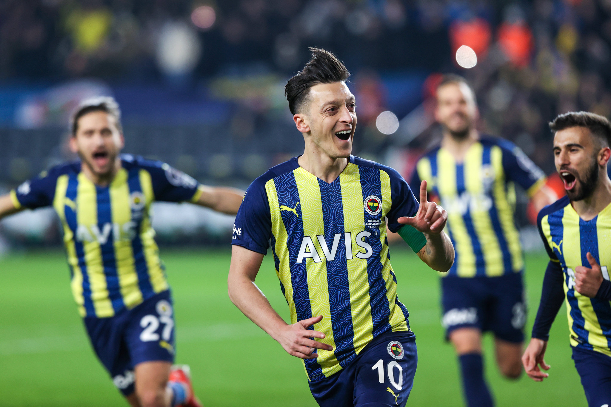 TRANSFER HABERLERİ | Fenerbahçe ile Mesut Özil ayrılık noktasına geldi!