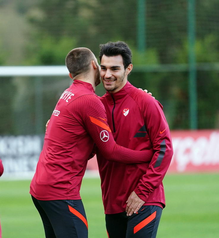 TRABZONSPOR TRANSFER HABERLERİ - Fırtına’nın Kaan Ayhan ısrarı! Yapılacak teklif...