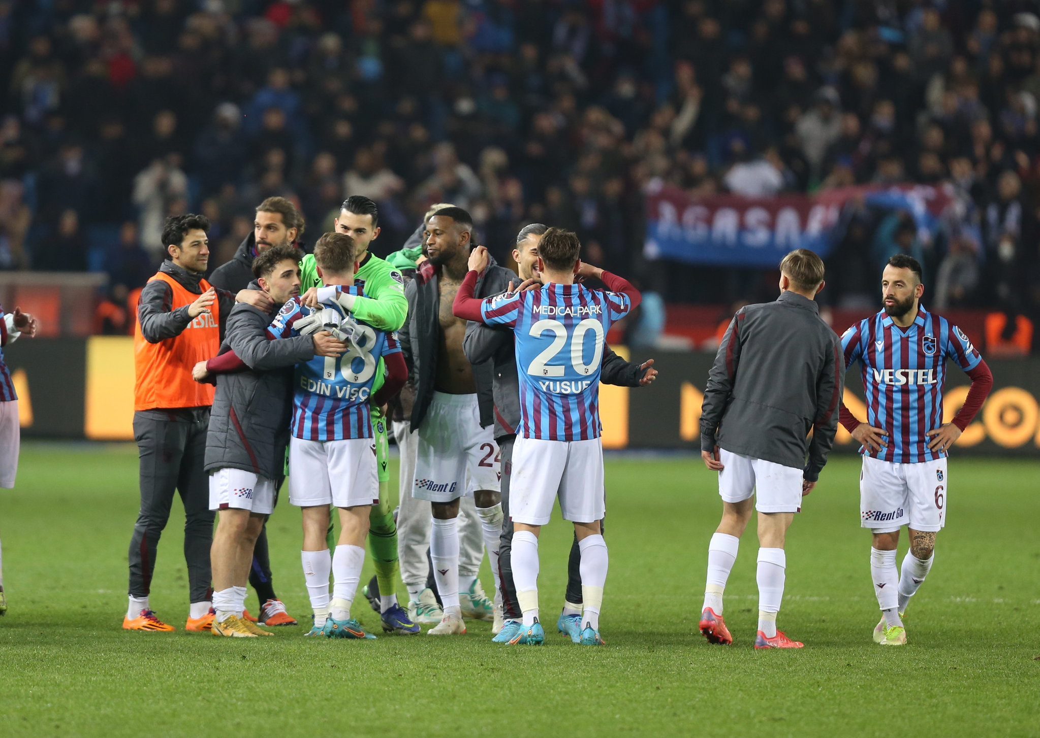 Trabzonspor Başkanı Ahmet Ağaoğlu’ndan flaş Fenerbahçe sözleri!