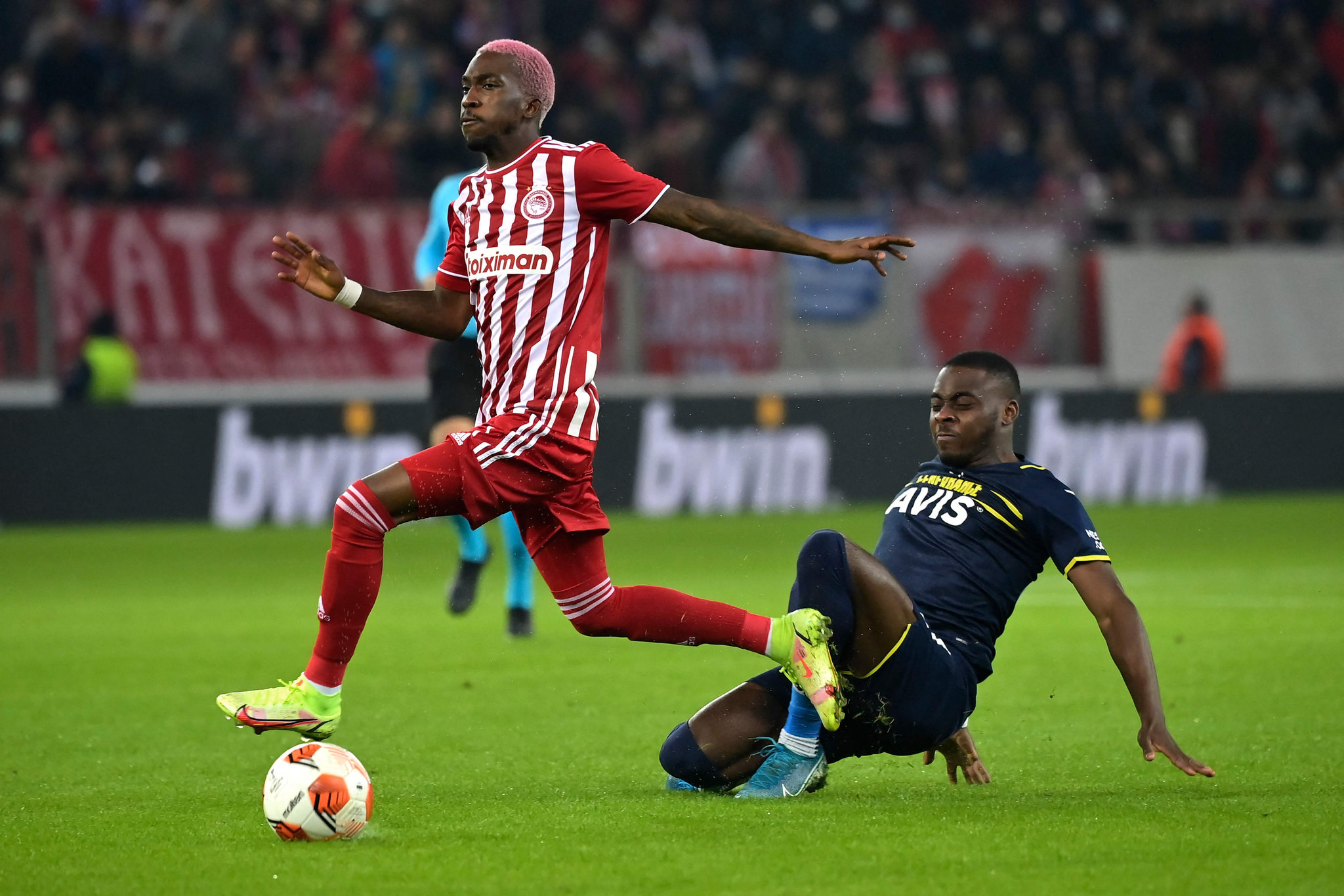 TRANSFER HABERİ: Henry Onyekuru Galatasaray’ı bekliyor!