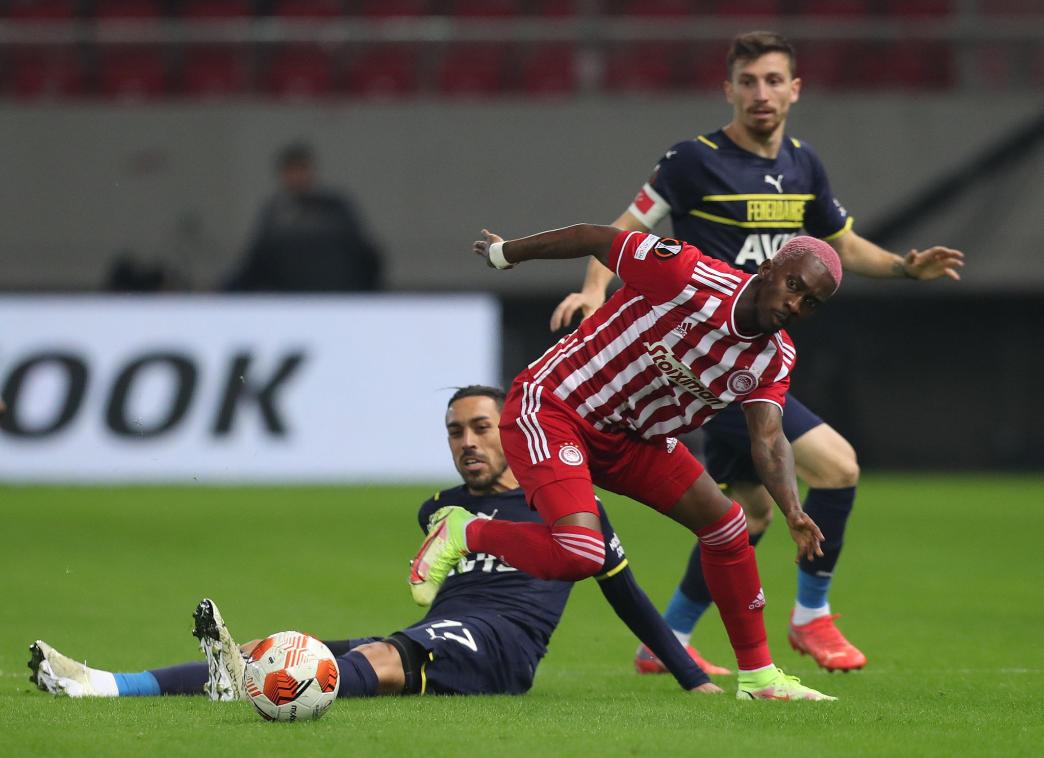 TRANSFER HABERİ: Henry Onyekuru Galatasaray’ı bekliyor!