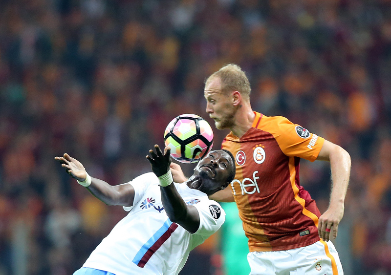 Galatasaray’dan ayrılan Semih Kaya İstanbul’da kalıyor!