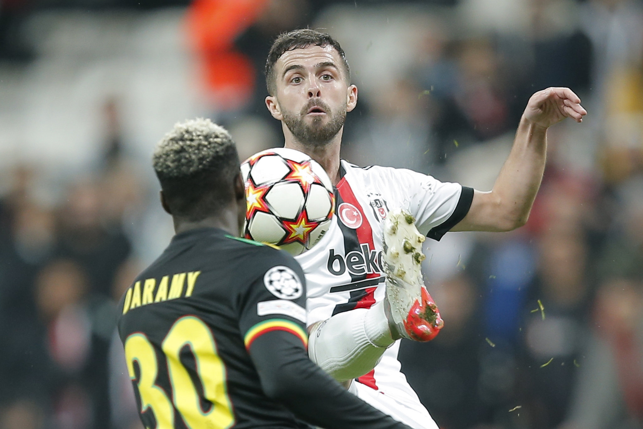 BEŞİKTAŞ TRANSFER: İspanyollardan büyük iddia! Pjanic’in yeni takımını duyurdular...