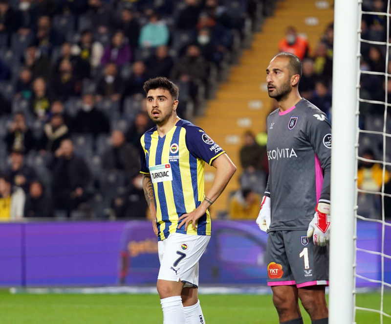 FENERBAHÇE TRANSFER HABERLERİ - Kanarya’dan ayrılması beklenen Ozan Tufan’a iki talip çıktı!