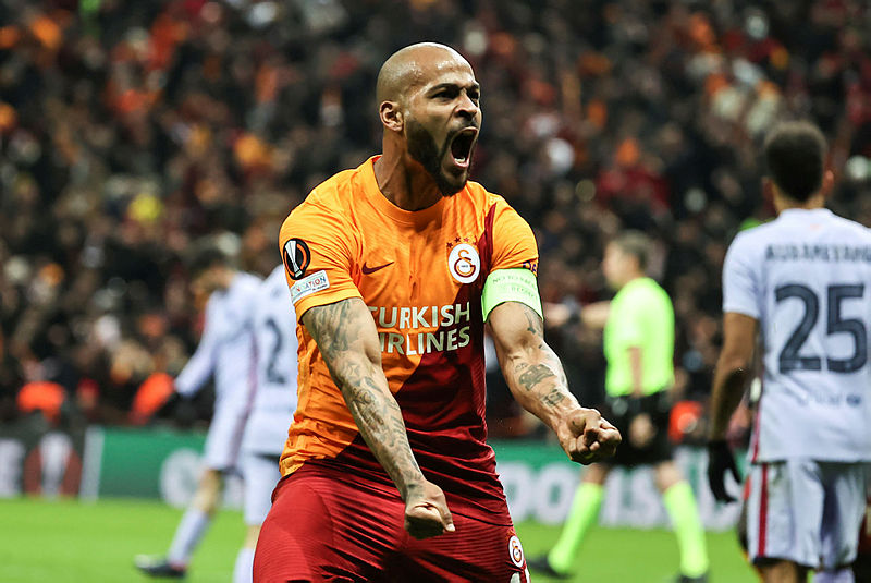 Transfer sihirbazı Monchi Galatasaray’ın yıldızına gözünü dikti!
