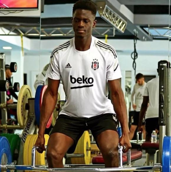 BEŞİKTAŞ TRANSFER HABERLERİ - Kara Kartal 2 genç yıldızı kadrosuna kattı!