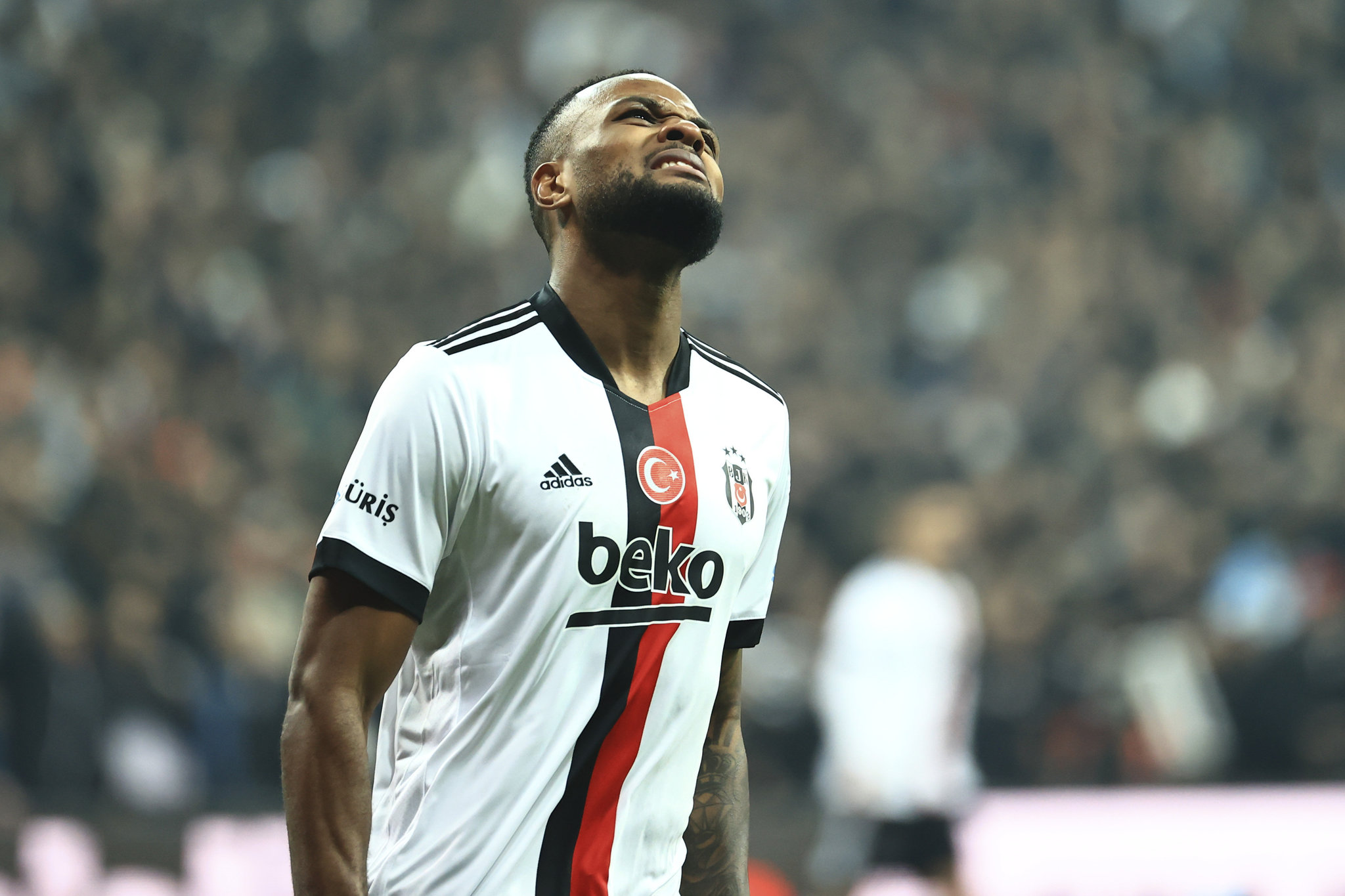 BEŞİKTAŞ TRANSFER HABERİ: Cyle Larin’e sürpriz talip! Fenerbahçe ve Başakşehir derken...