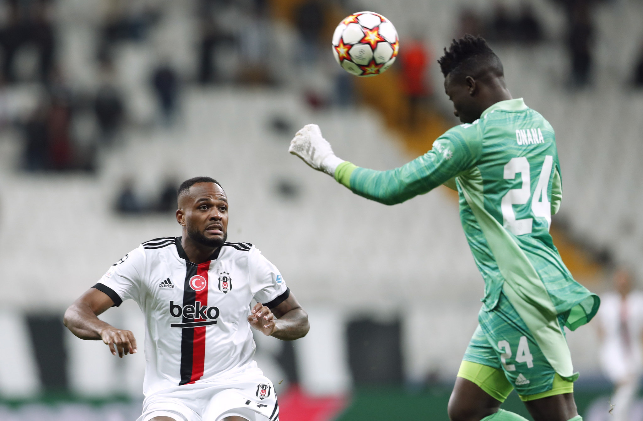 BEŞİKTAŞ TRANSFER HABERİ: Cyle Larin’e sürpriz talip! Fenerbahçe ve Başakşehir derken...