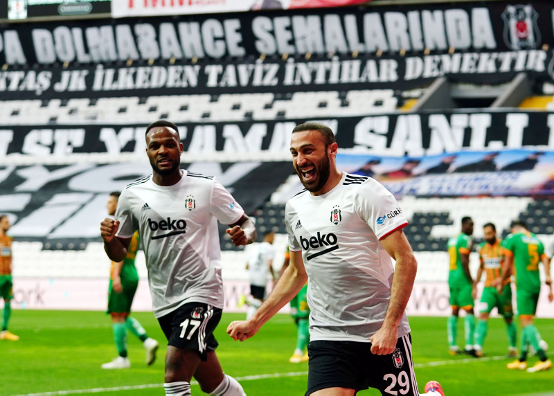 BEŞİKTAŞ TRANSFER HABERLERİ: Golcü hasreti son buluyor! Cenk Tosun’la anlaşma tamam