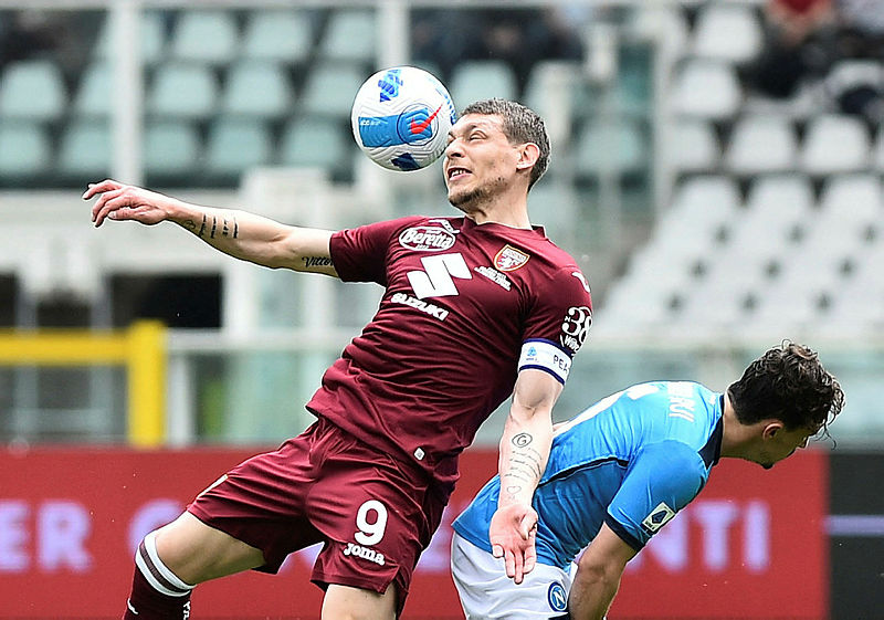 Yılın transfer bombası patlıyor! Belotti İstanbul ekibine geliyor