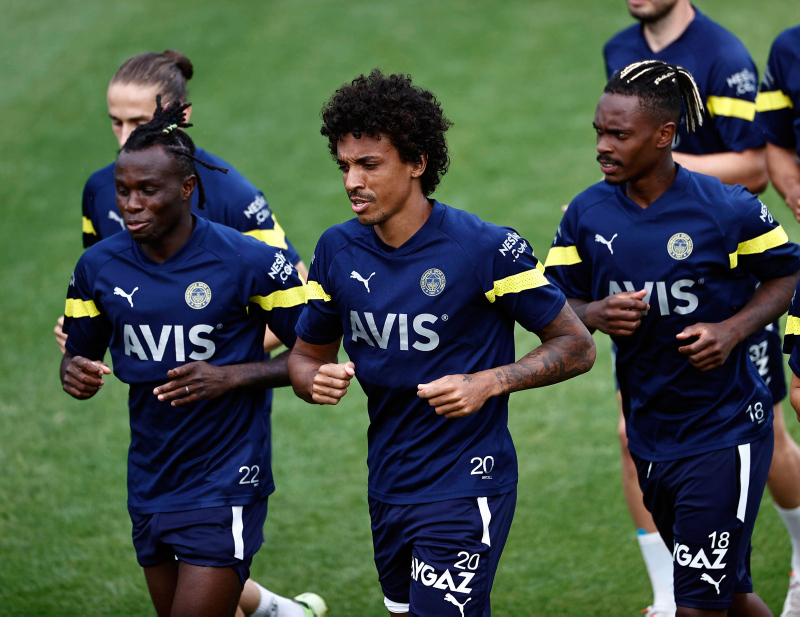 FENERBAHÇE TRANSFER HABERLERİ - Kanarya’ya 2 gol atmıştı! Sunday Adetunji gündeme geldi