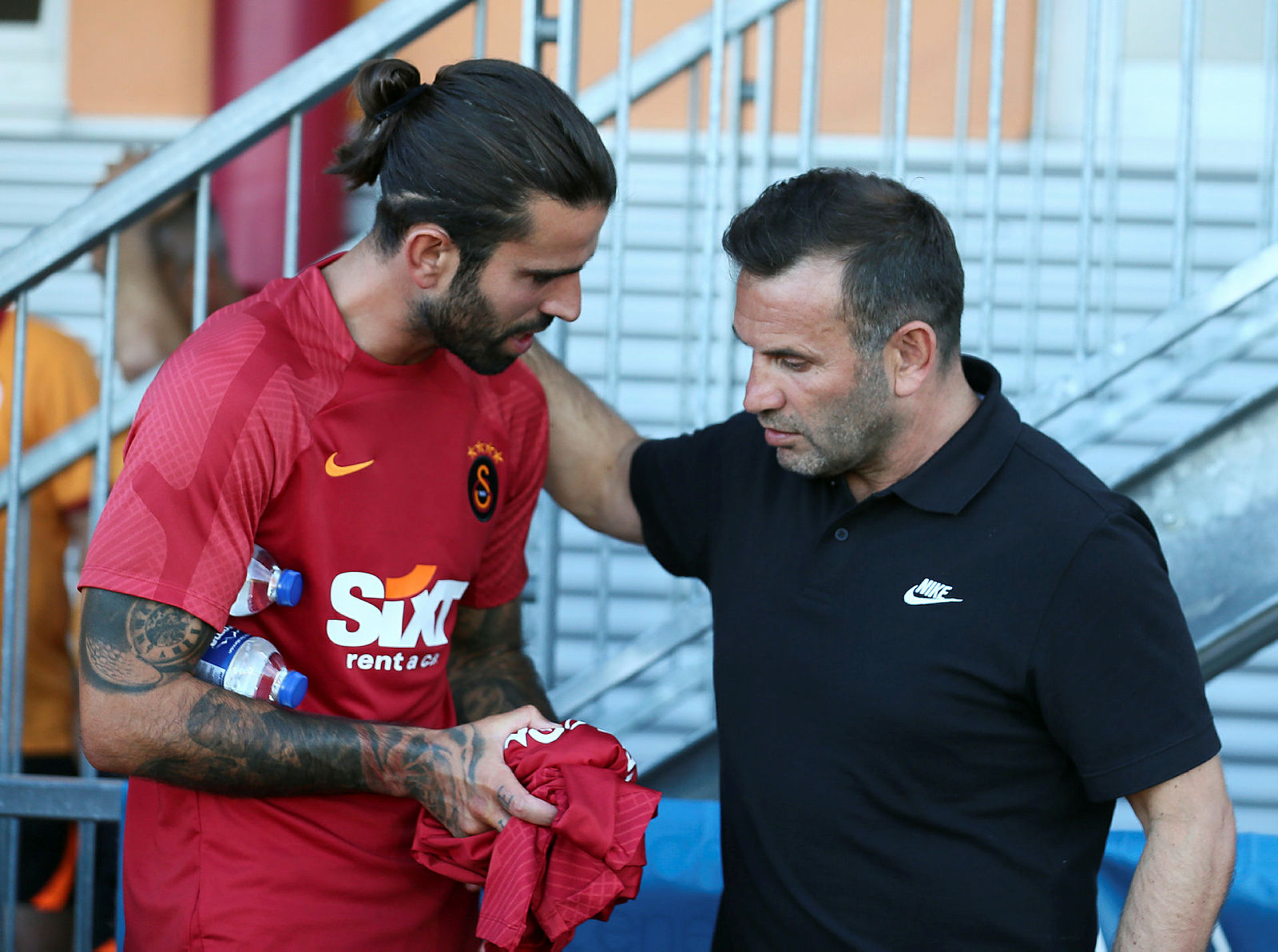 Galatasaray’dan Serge Aurier’e kanca! Transferi böyle duyurdu
