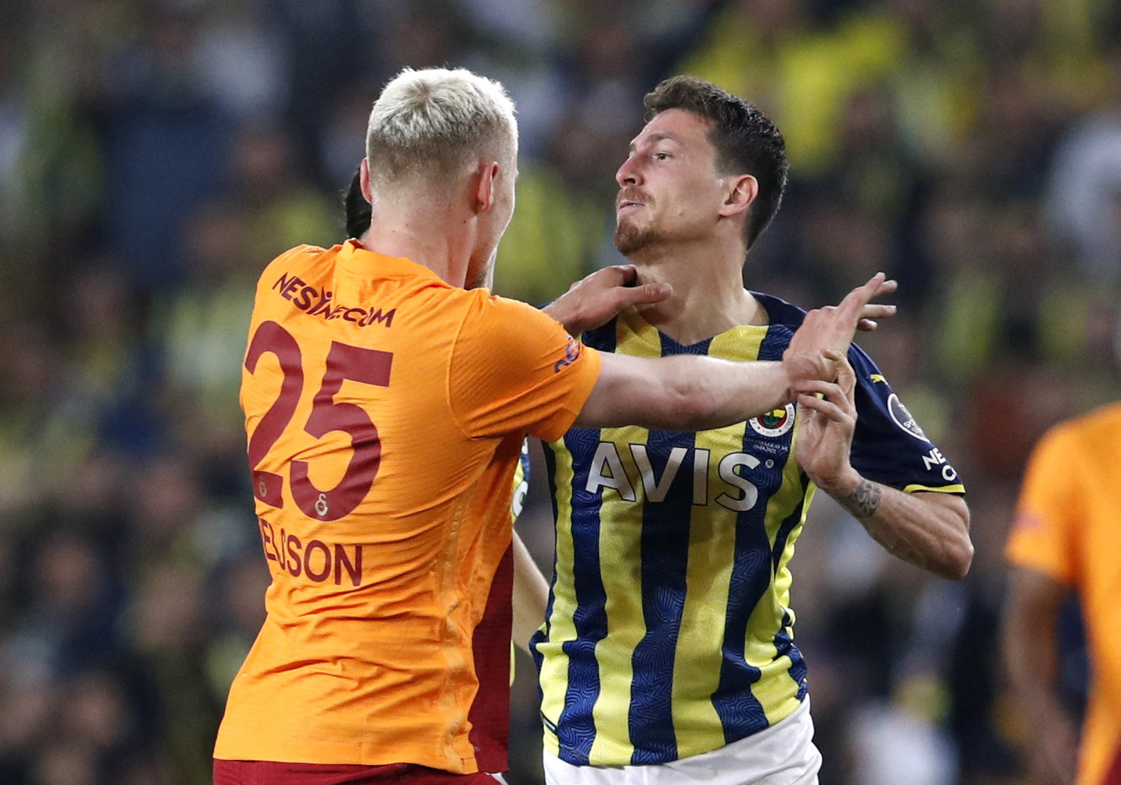 GALATASARAY HABERİ: Victor Nelsson’dan Okan Buruk sözleri! Oynatmak istediği futbol...