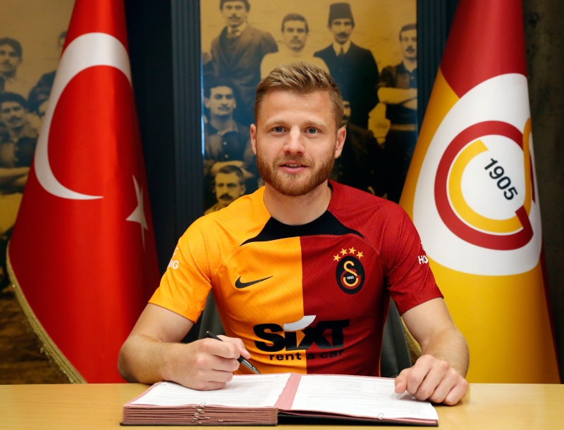 Galatasaray - AZ Alkmaar görüşmeleri ortaya çıktı! İşte Fredrik Midtsjö transferinin perde arkası