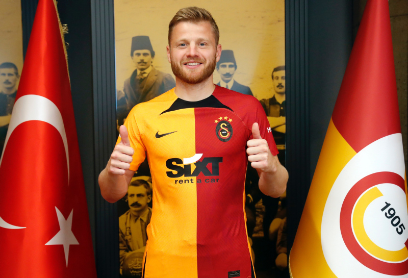 Galatasaray - AZ Alkmaar görüşmeleri ortaya çıktı! İşte Fredrik Midtsjö transferinin perde arkası