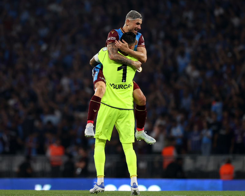 TRABZONSPOR TRANSFER HABERLERİ - Fırtına’nın yıldızı Uğurcan Çakır’a kötü haber! Premier Lig...