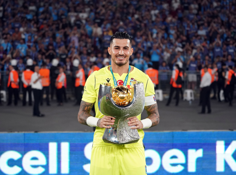 TRABZONSPOR TRANSFER HABERLERİ - Fırtına’nın yıldızı Uğurcan Çakır’a kötü haber! Premier Lig...