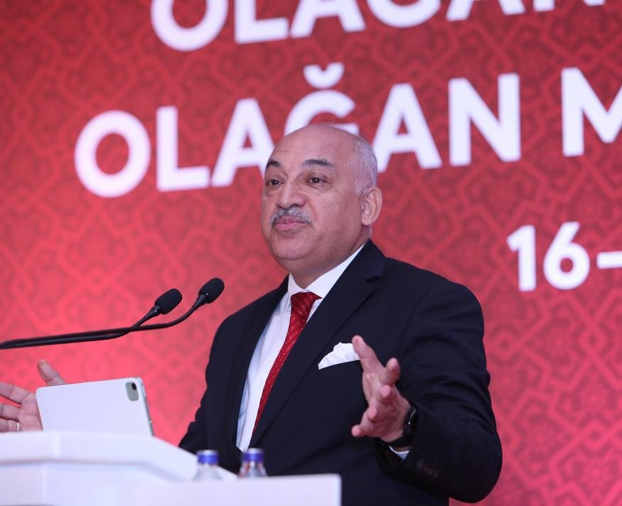 TFF Başkanı Mehmet Büyükekşi açıkladı! Cüneyt Çakır hakemliği bıraktı