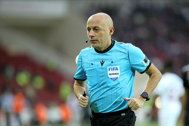 TFF Başkanı Mehmet Büyükekşi açıkladı! Cüneyt Çakır hakemliği bıraktı