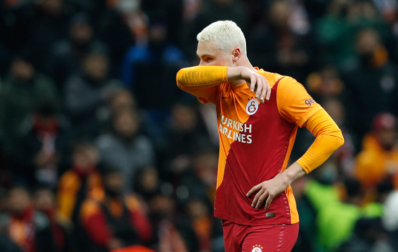 Galatasaray’a Nelsson müjdesi! Sevilla’da Monchi yeni transfer hedefini belirledi