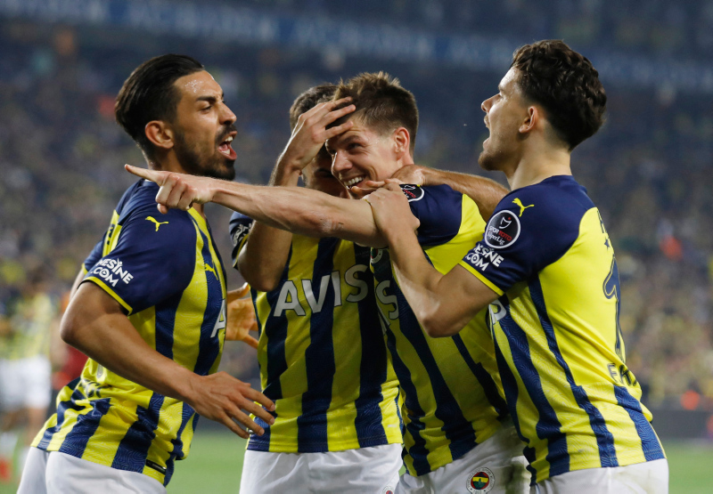 FENERBAHÇE TRANSFER HABERLERİ: F.Bahçe’den Miha Zajc kararı! Performansı sonrası...