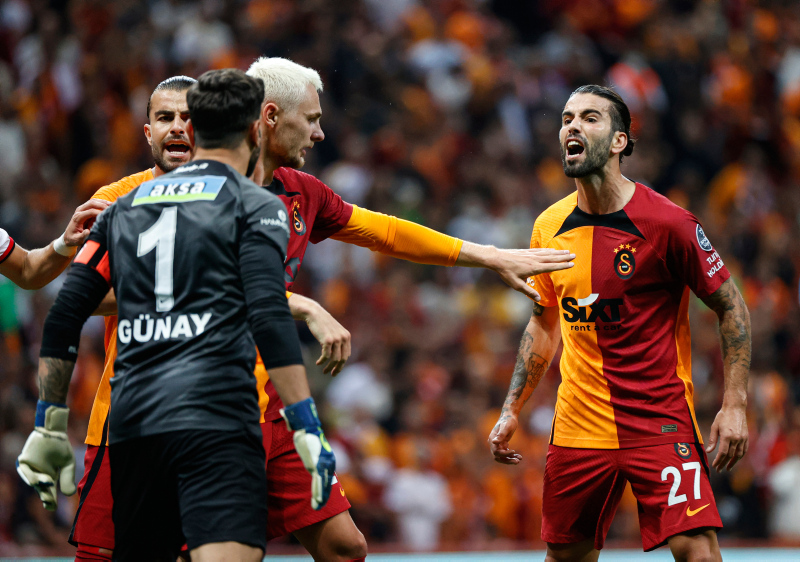 Ahmet Çakar’dan Galatasaray Gaziantep FK maçı hakemine sert eleştiri! Türkiye’nin en tehlikeli hakemi