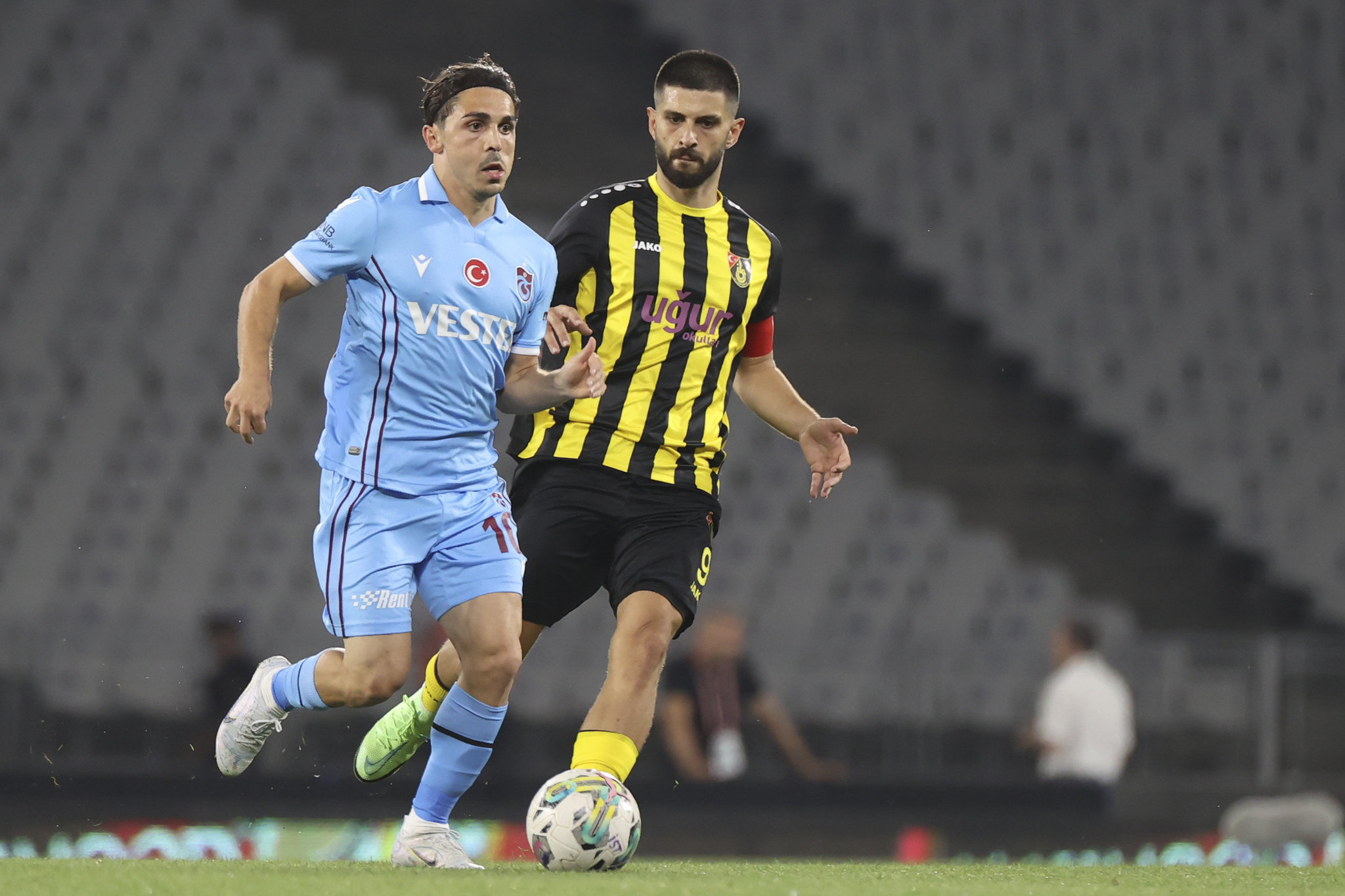 TRABZONSPOR HABERLERİ | Fırtına’da Abdülkadir Ömür ve Uğurcan Çakır’a zam!