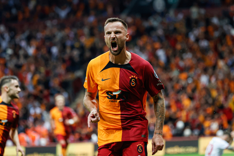 GALATASARAY TRANSFER HABERLERİ - Haris Seferovic’e sürpriz talip! Sosyal medyadan duyurdu