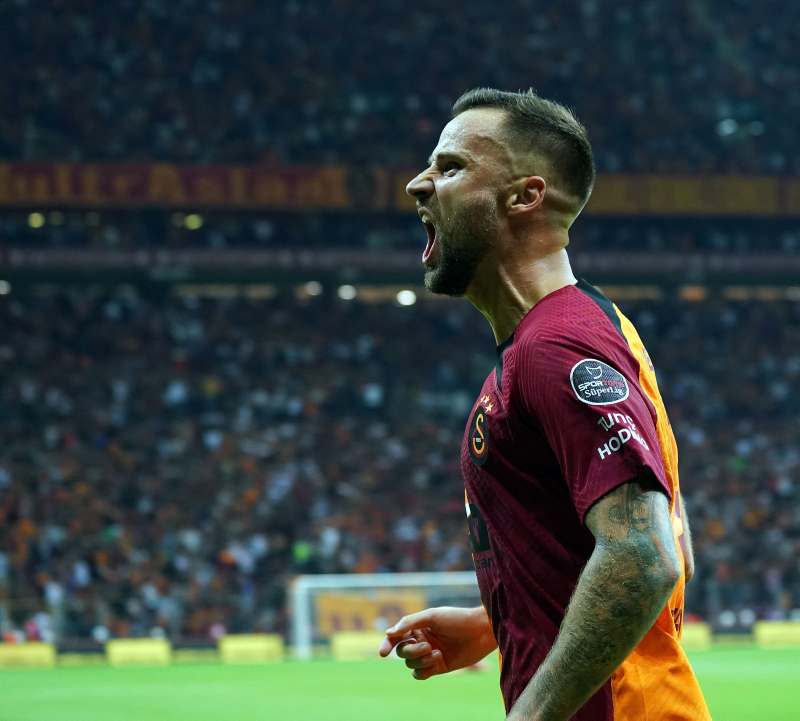 GALATASARAY TRANSFER HABERLERİ - Haris Seferovic’e sürpriz talip! Sosyal medyadan duyurdu