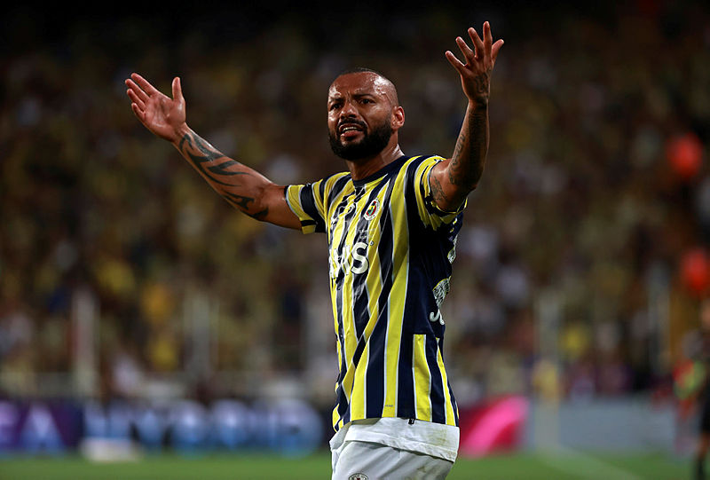 Beşiktaş Fenerbahçe Galatasaray ve Trabzonspor transferde uçtu! Bu rakamlar çok konuşulur...
