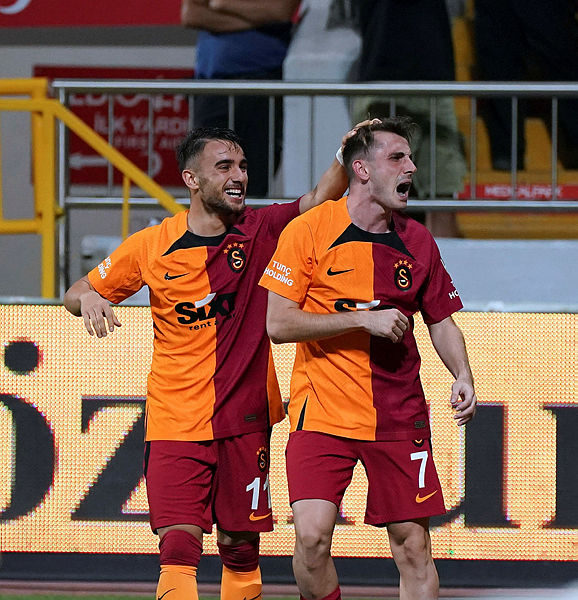 Galatasaray’dan Kerem Aktürkoğlu, Sacha Boey ve Yunus Akgün hamlesi! Sözleşme...