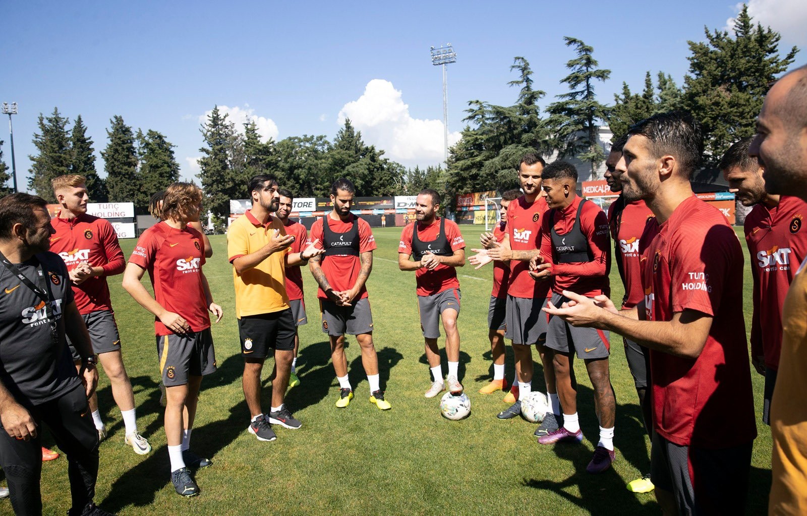 GALATASARAY HABERLERİ - Cimbom’dan Real Madrid taktiği! Çileklerden para akacak