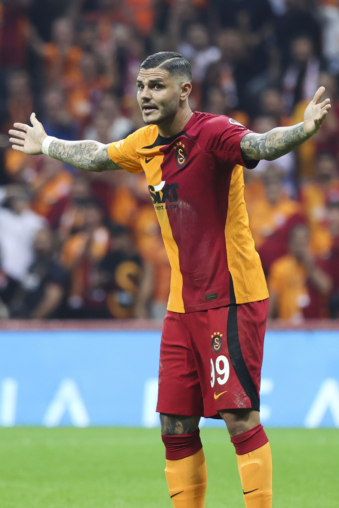 GALATASARAY HABERLERİ - Cimbom’da forvet belirsizliği! Okan Buruk’un golcüsü kim olacak?