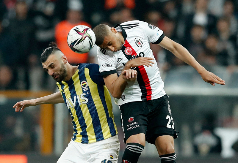 BEŞİKTAŞ TRANSFER HABERLERİ - Kara Kartal’da stoper operasyonu erken başladı! 2 futbolcunun üzeri çizildi