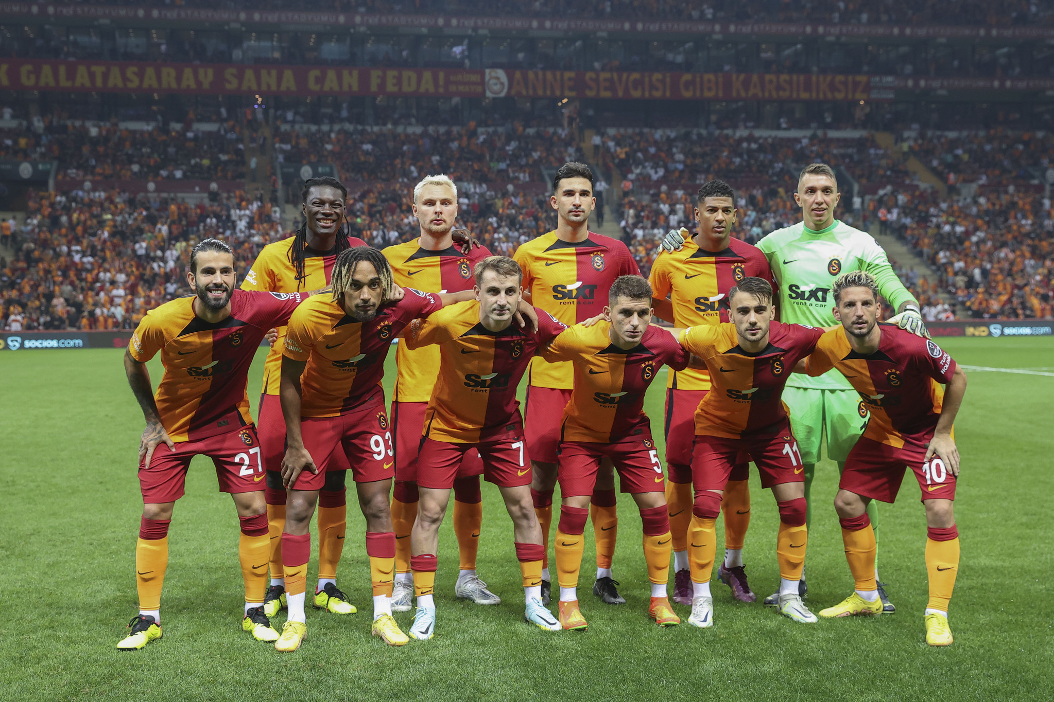 GALATASARAY HABERLERİ - Bu Cimbom bambaşka! Okan Buruk farkı