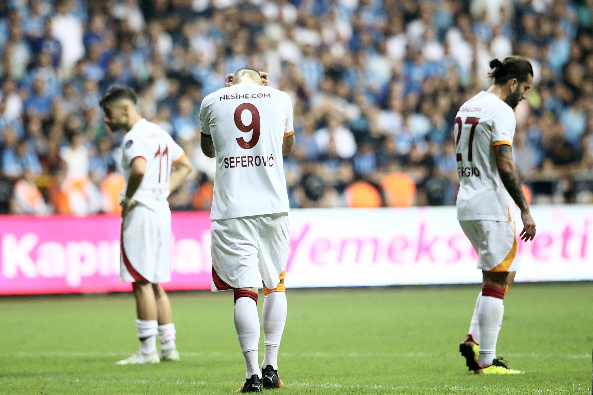 Ahmet Çakar yorumladı! Adana Demirspor - Galatasaray maçındaki kırmızı kart doğru mu?